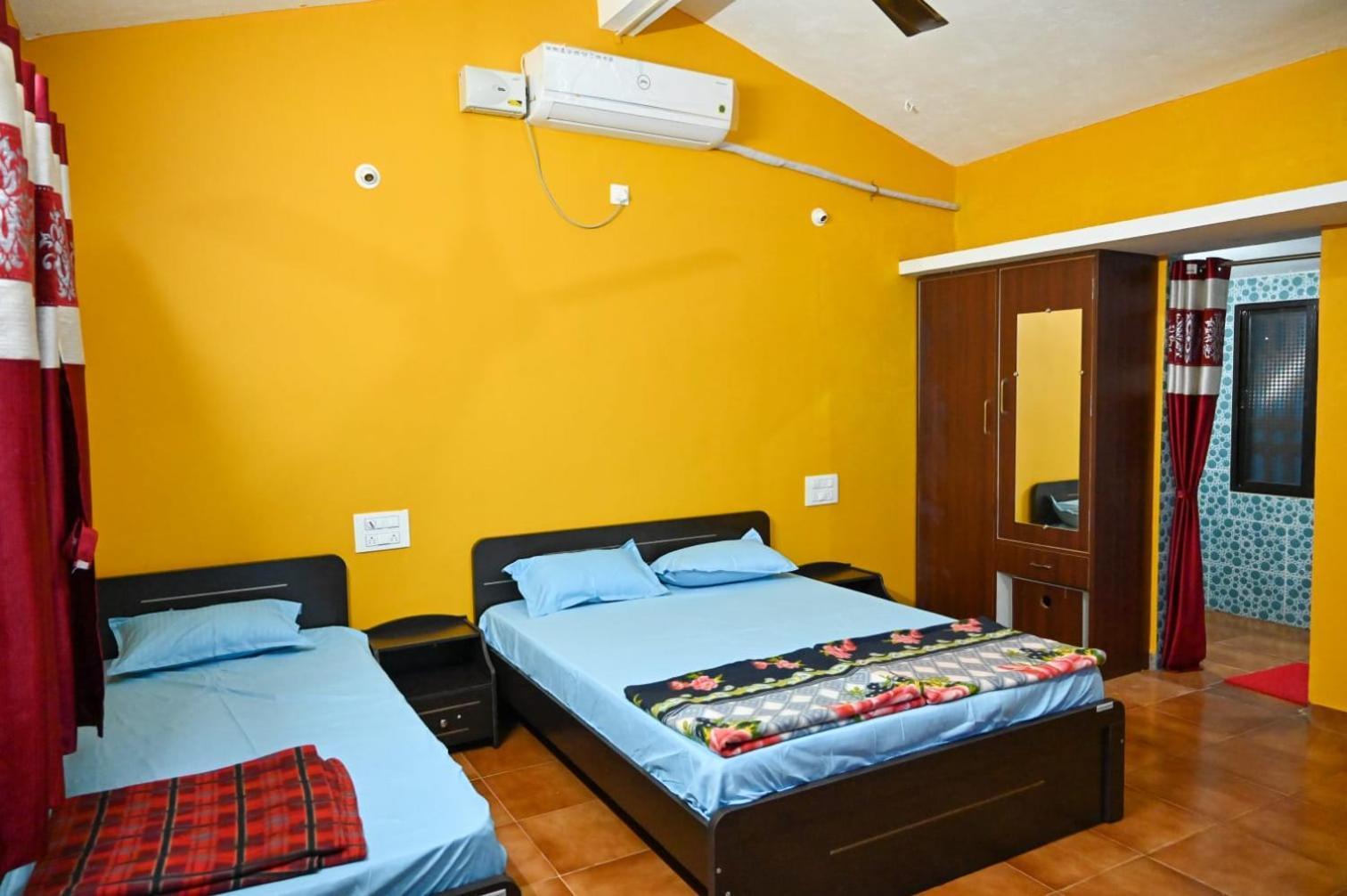 Hotel The Shadaxari Nilaya à Gokarna  Extérieur photo